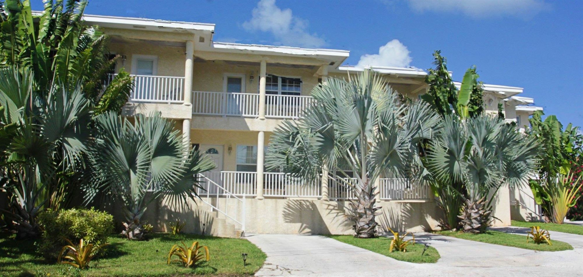 Sapphire Garden Townhouses George Town Eksteriør billede